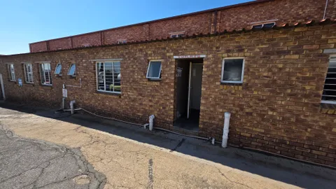 277 Southern Klipriviersberg Rd, South Hills, Johannesburg South